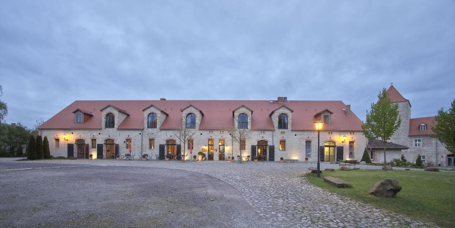 Hotel Burg Wanzleben Zewnętrze zdjęcie