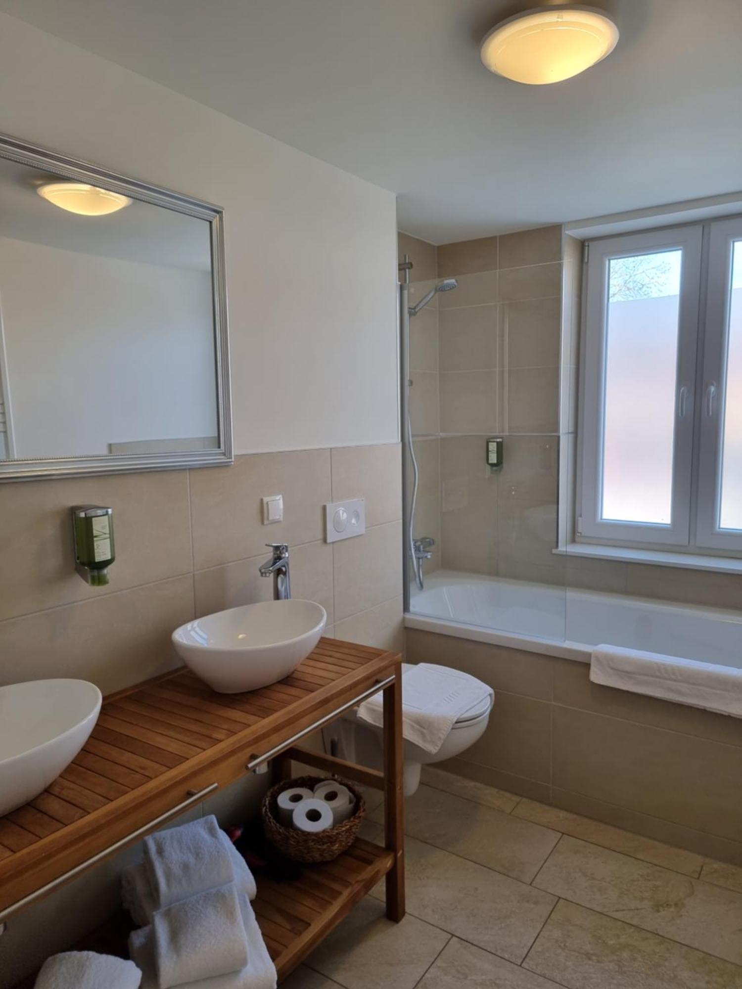 Hotel Burg Wanzleben Zewnętrze zdjęcie